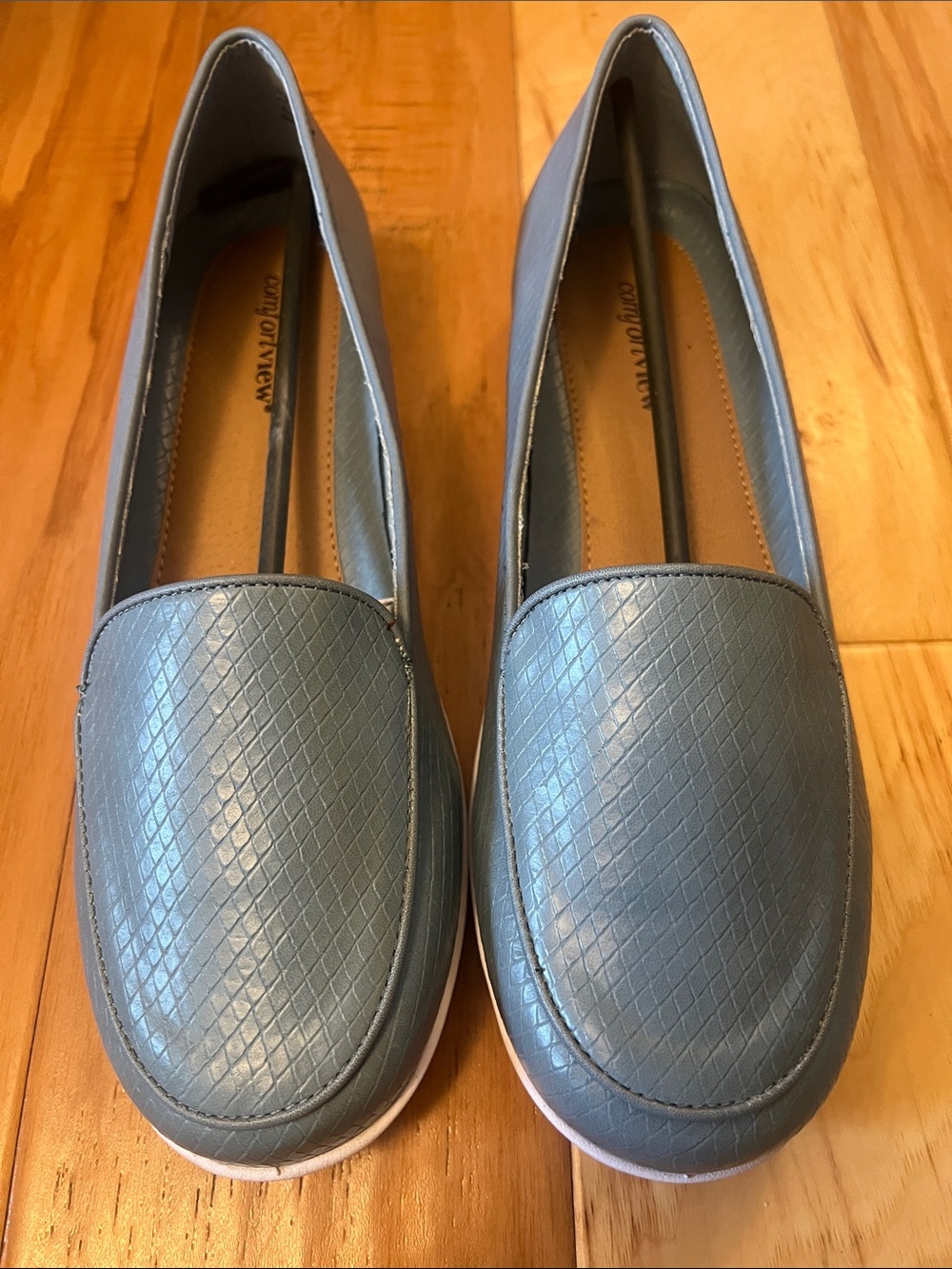 comfortview Women’s Slip-On Loafers in Slate Blue Textured Upper